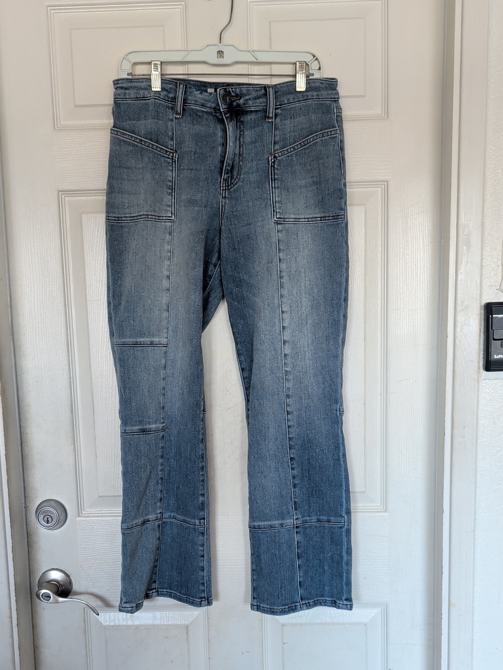 KUT Kelsey high rise kick flare jeans Women 8 Stretchy Light Denim
